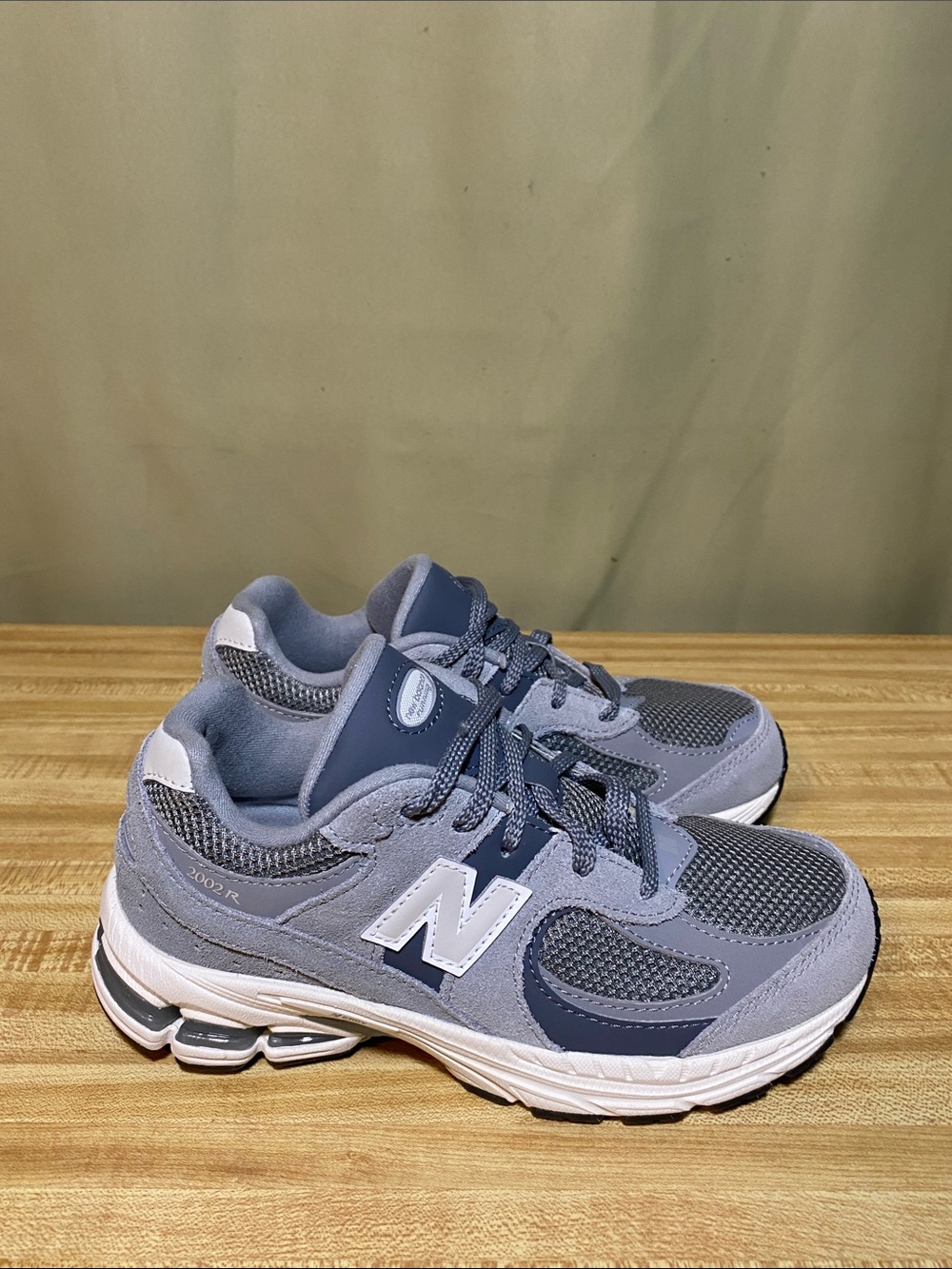 New Balance 2002R  Steel Lead Grey Shoes PC2002ST size 2.5